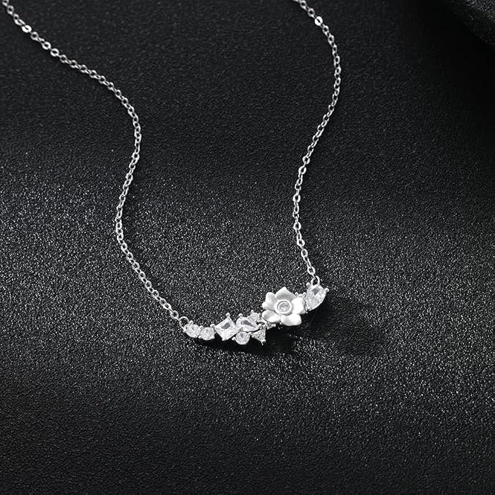 Amazon.com: CERGISE Spinner Flower pendent Necklace with
